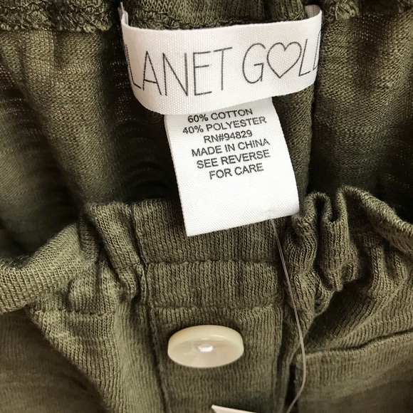 Off the shoulder ruffled trim utility top - Picture 6 of 11